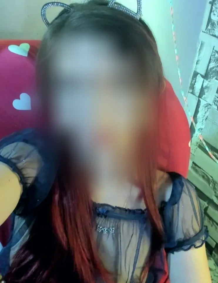 Layla, 35